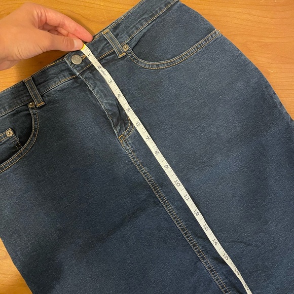 Jean Skirt - Picture 4 of 7